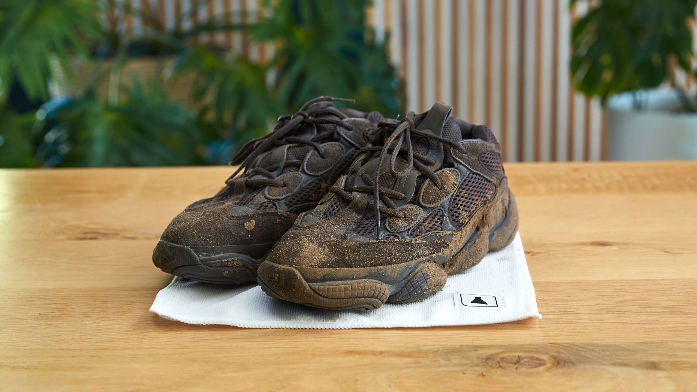How To Clean Yeezy 500 Utility Black